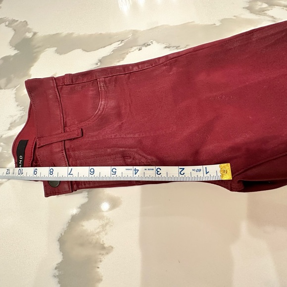 J Brand coated Jeans Sz 23 Super Skinny' Mid Rise Merlot. - Picture 5 of 9